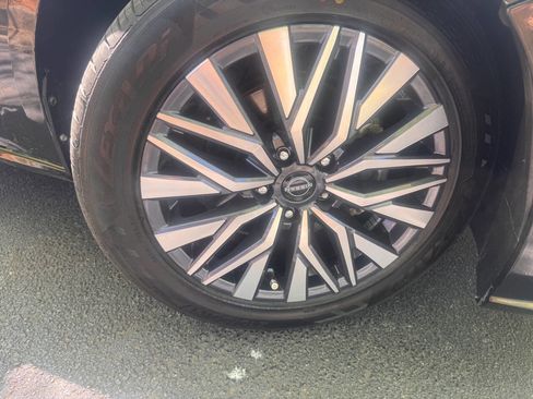 Used 2023 Nissan Altima 2.5 SV image 13