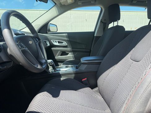 Used 2015 Chevrolet Equinox LS image 8