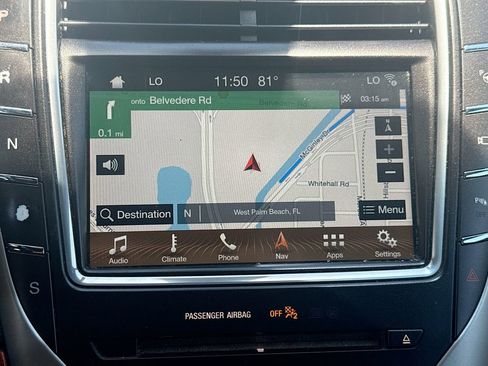 Used 2018 Lincoln MKX Reserve w/ Luxury Package AWD/4WD image 14
