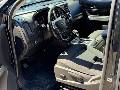 Used 2022 Chevrolet Colorado LT w/ Fleet Safety Package RWD image 11
