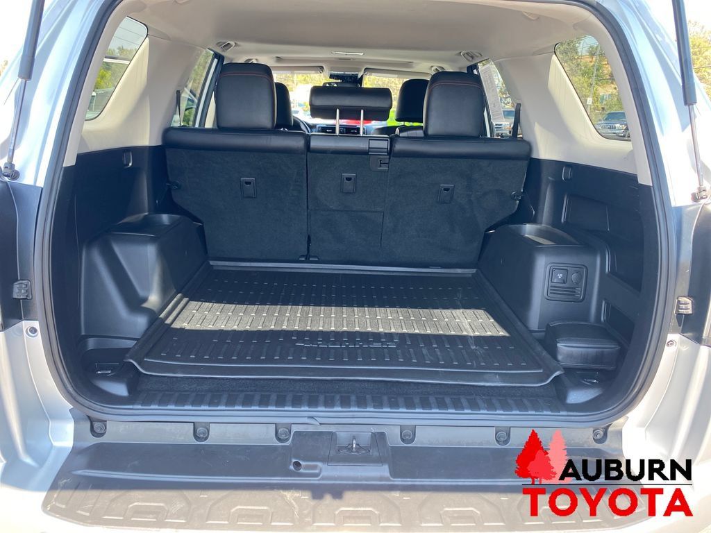 Used 2023 Toyota 4Runner TRD Off-Road Premium w/ Moonroof Package AWD/4WD image 19