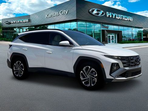 New 2026 Hyundai Tucson Limited AWD/4WD image 10