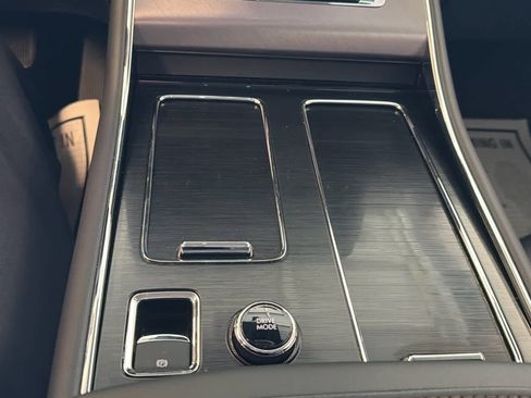 Used 2025 Lincoln Aviator 2WD w/ Jet Appearance Package image 55