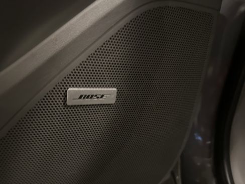 Used 2023 Chevrolet Bolt EUV Premier w/ Sun & Sound Package image 14