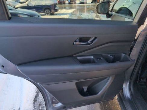 Certified 2025 Nissan Pathfinder Rock Creek image 10