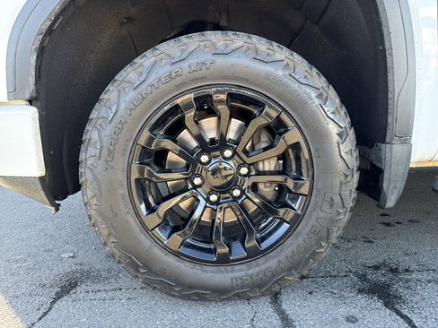 Used 2019 GMC Sierra 1500 AT4 w/ AT4 Premium Package image 5