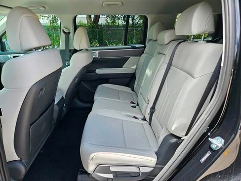 New 2026 Hyundai Santa Fe SEL FWD image 7