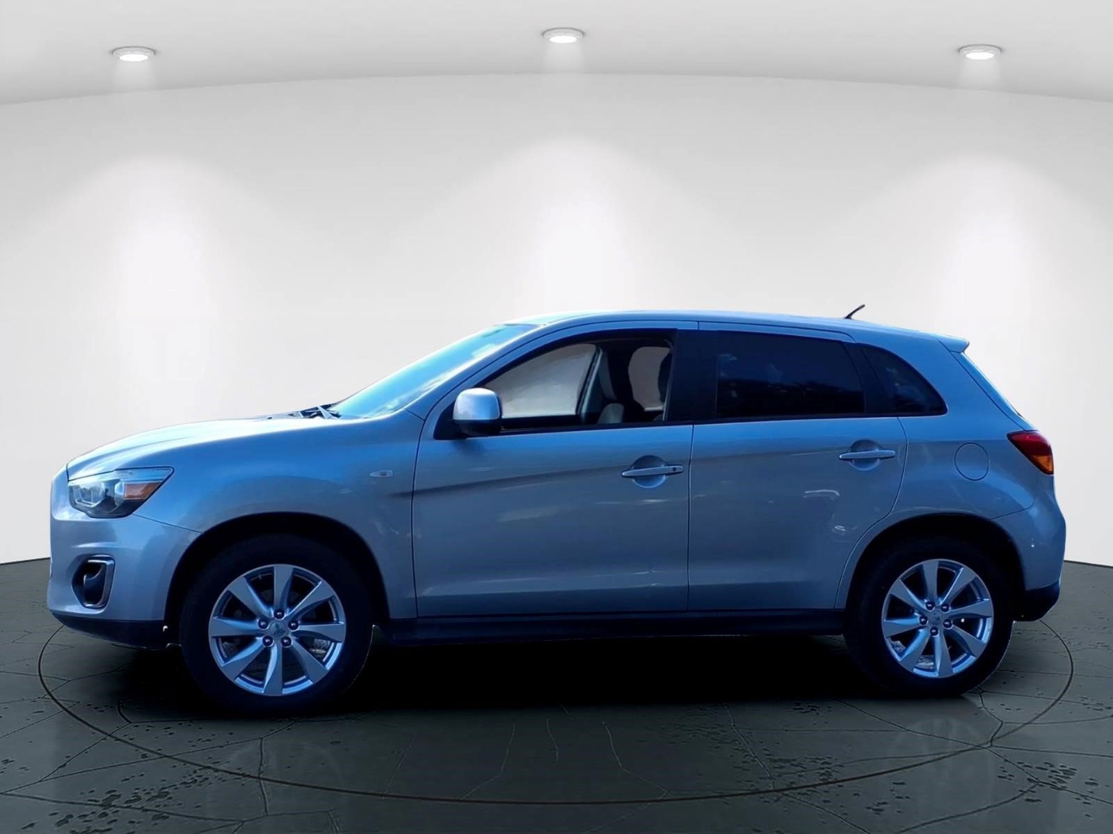 Used 2015 Mitsubishi Outlander Sport ES AWD/4WD image 6