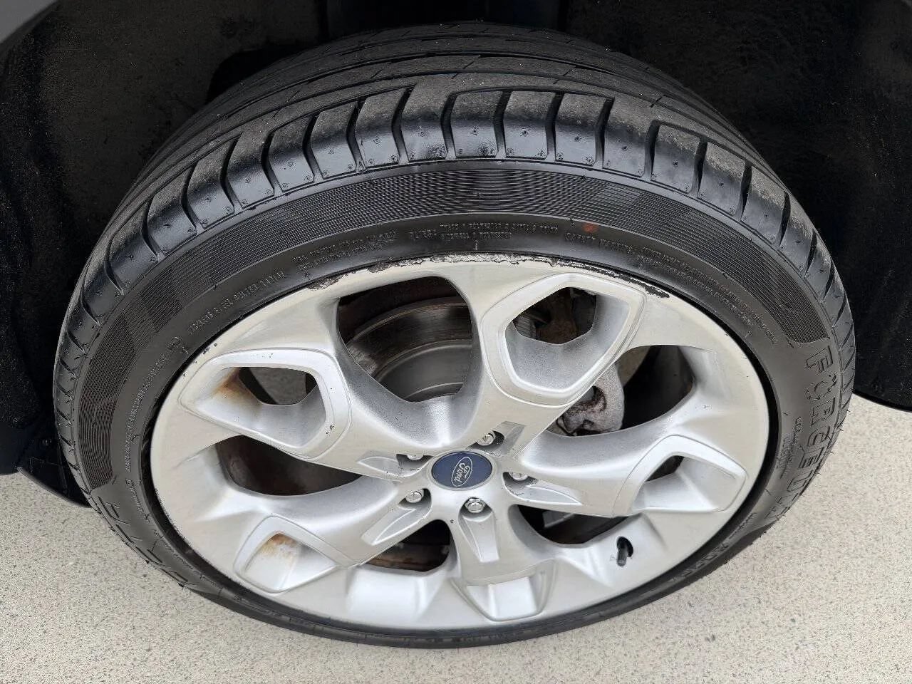 Used 2013 Ford Escape Titanium w/ Parking Technology Pkg AWD/4WD image 29