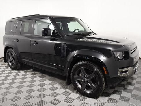 Used 2023 Land Rover Defender 110 X-Dynamic SE AWD/4WD image 8