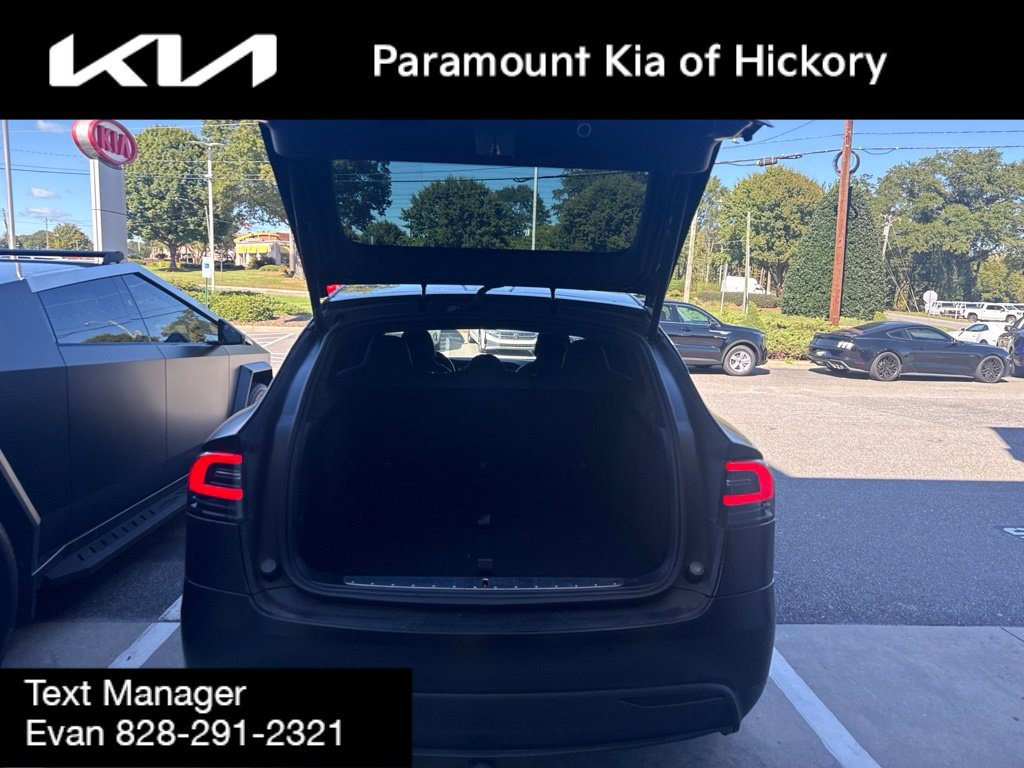 Used 2017 Tesla Model X 75D AWD/4WD image 10