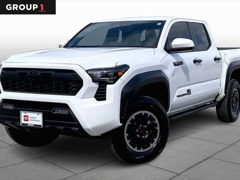 Certified 2024 Toyota Tacoma TRD Off-Road image 1