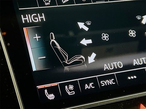 New 2026 Audi Q8 Prestige image 21