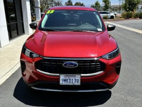 Used 2023 Ford Escape Active FWD image 1