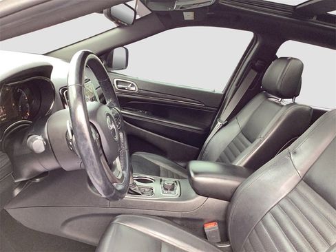 Used 2020 Jeep Grand Cherokee Limited X image 13