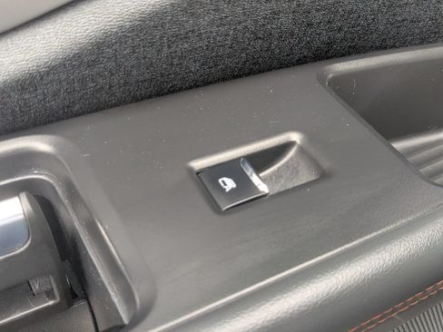 Used 2025 Ford Expedition Active RWD image 31