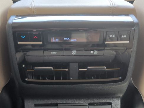 Used 2025 Acura MDX FWD w/ Technology Package image 26