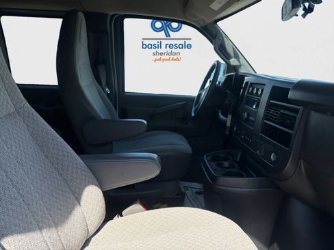 Used 2023 Chevrolet Express 3500 LS RWD image 17
