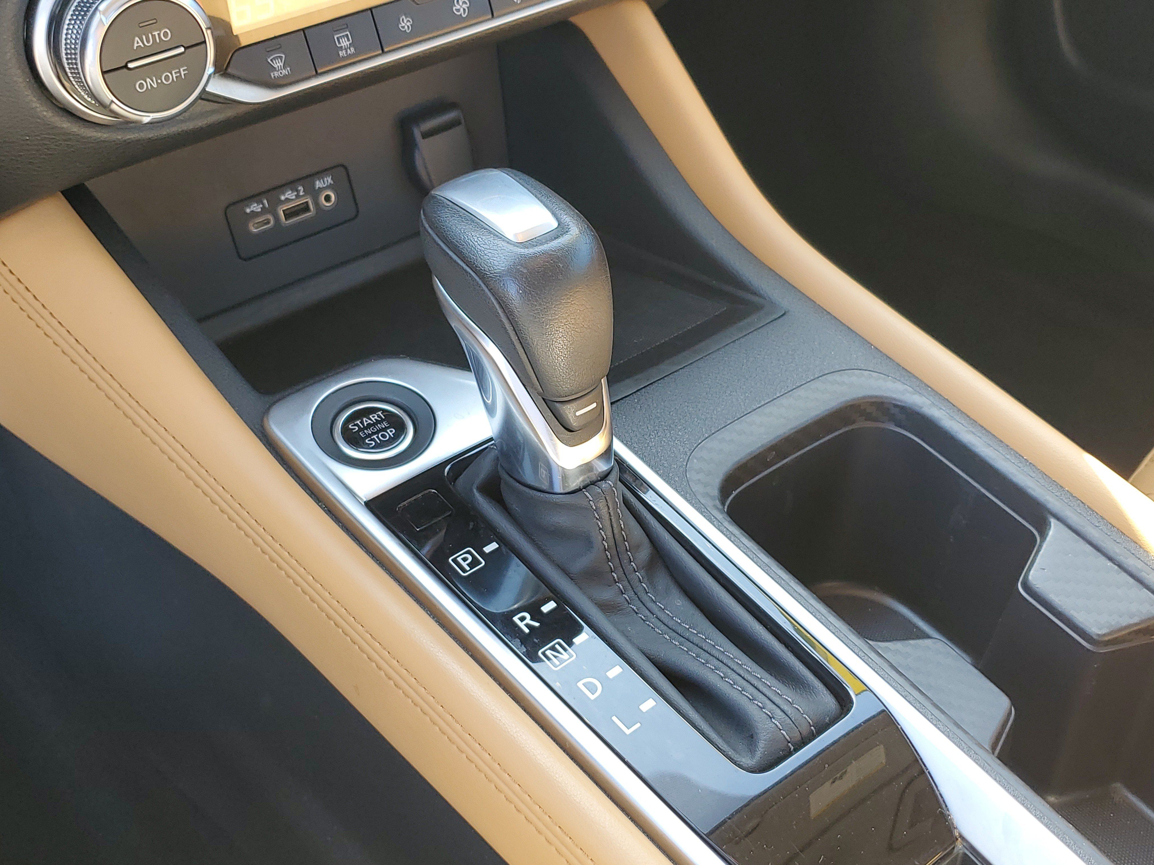 Used 2023 Nissan Sentra SV w/ SV Premium Package FWD image 19