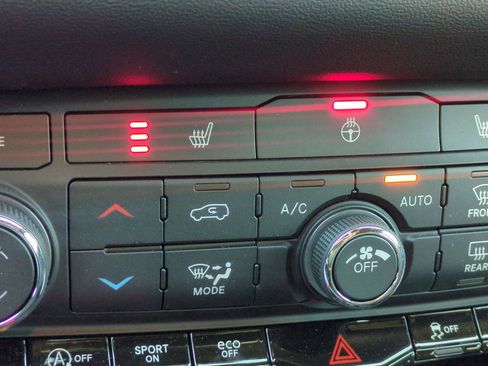 Certified 2025 Dodge Durango GT w/ Blacktop Package image 21