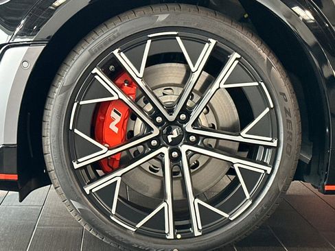 New 2025 Hyundai Ioniq 5 N image 31