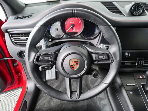 Certified 2022 Porsche Macan GTS AWD/4WD image 9