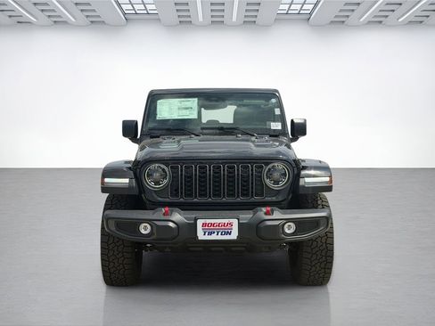 New 2026 Jeep Gladiator Rubicon w/ Steel Power Dome Hood Package AWD/4WD image 7