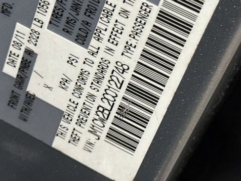 Used 2012 MAZDA MAZDA5 Sport image 26