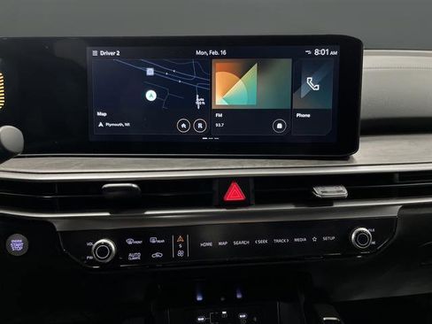 Used 2025 Kia Sorento X-Line EX image 9