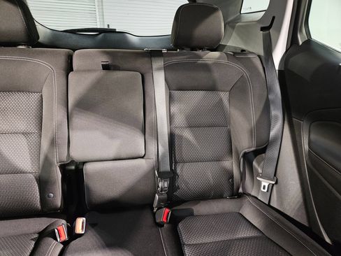 Used 2024 GMC Terrain SLE AWD/4WD image 14