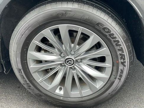 Used 2024 MAZDA CX-90 3.3 Turbo w/ Preferred Package AWD/4WD image 30