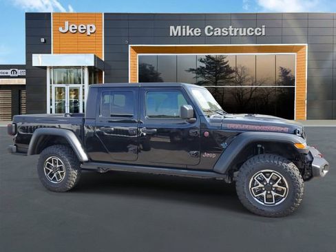 New 2025 Jeep Gladiator Rubicon w/ Convenience Group image 3