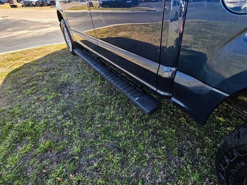 Used 2016 Ford F150 XLT image 11