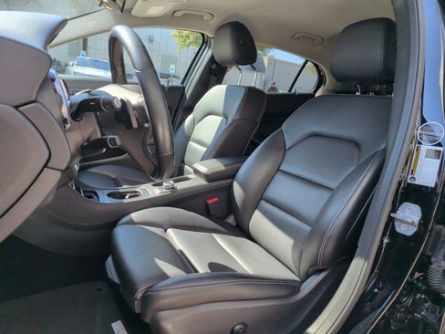 Used 2018 Mercedes-Benz GLA 250 4MATIC image 17