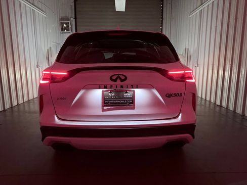 Certified 2023 INFINITI QX50 Sport FWD image 9