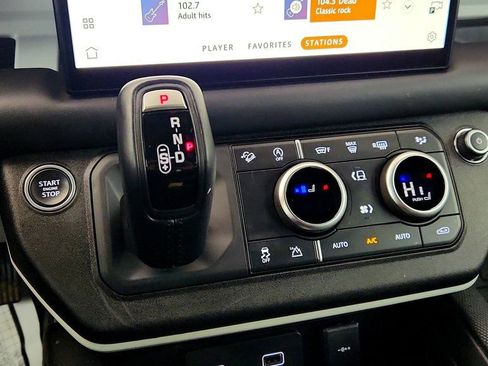 Used 2022 Land Rover Defender 90 X-Dynamic HSE image 18