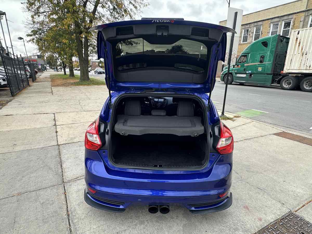 Used 2014 Ford Focus ST FWD image 40