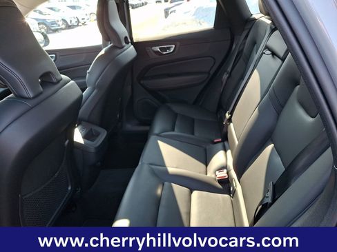 Certified 2025 Volvo XC60 B5 Core w/ Protection Package Premier image 11