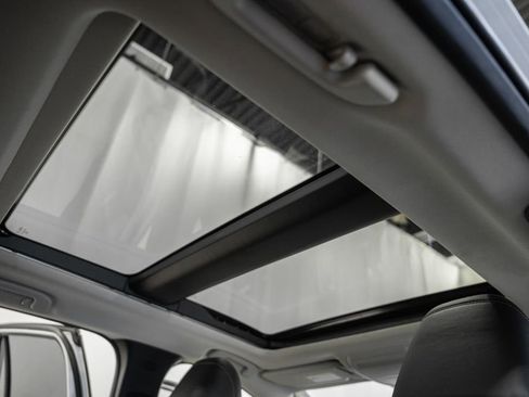 Used 2025 MAZDA CX-50 AWD 2.5 S w/ Premium Package image 40