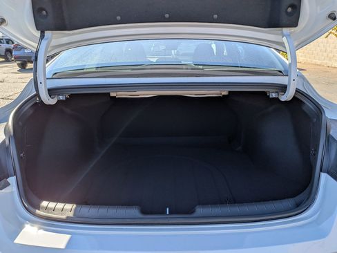 New 2026 Hyundai Elantra Sport FWD image 21