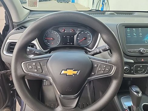 Used 2018 Chevrolet Equinox LS FWD image 10