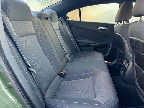 Used 2019 Dodge Charger SXT image 14