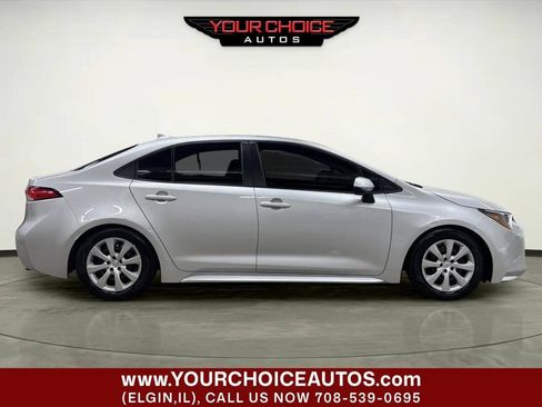 Used 2021 Toyota Corolla LE FWD image 8