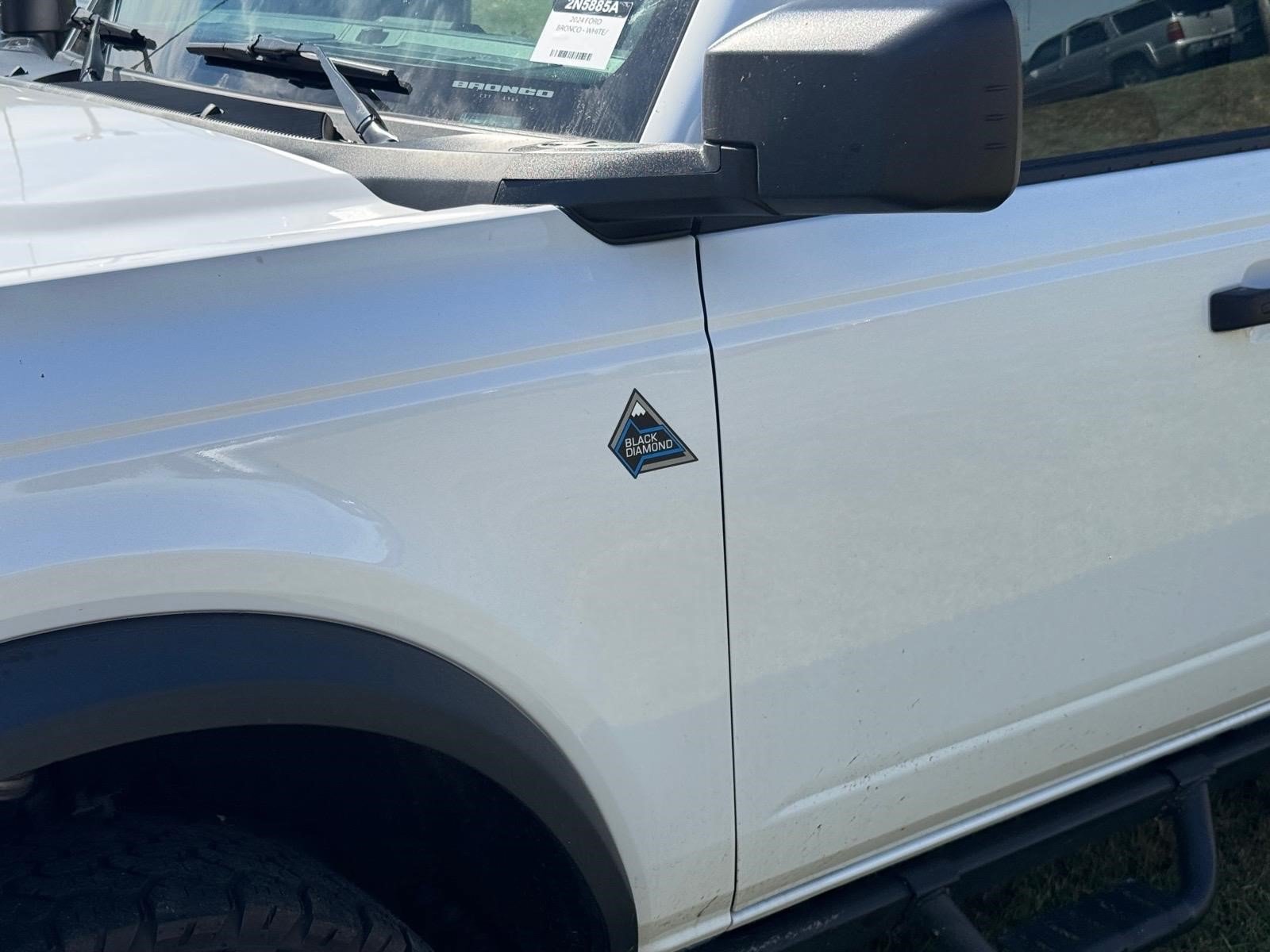 Used 2024 Ford Bronco Black Diamond AWD/4WD image 6