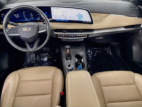 Used 2024 Cadillac XT4 Premium Luxury FWD image 26