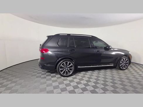 Used 2021 BMW X7 xDrive40i w/ M Sport Package AWD/4WD image 37