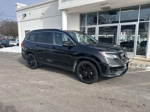 Used 2022 Honda Pilot Special Edition image 3