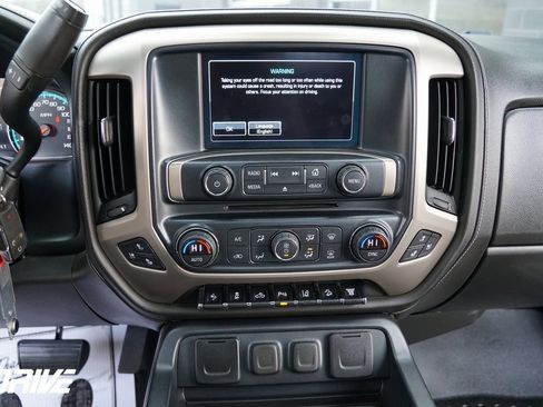 Used 2018 GMC Sierra 3500 Denali w/ Duramax Plus Package image 25