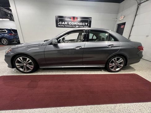 Used 2016 Mercedes-Benz E 350 4MATIC Sedan image 20