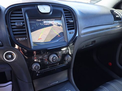 Used 2013 Chrysler 300 S image 15
